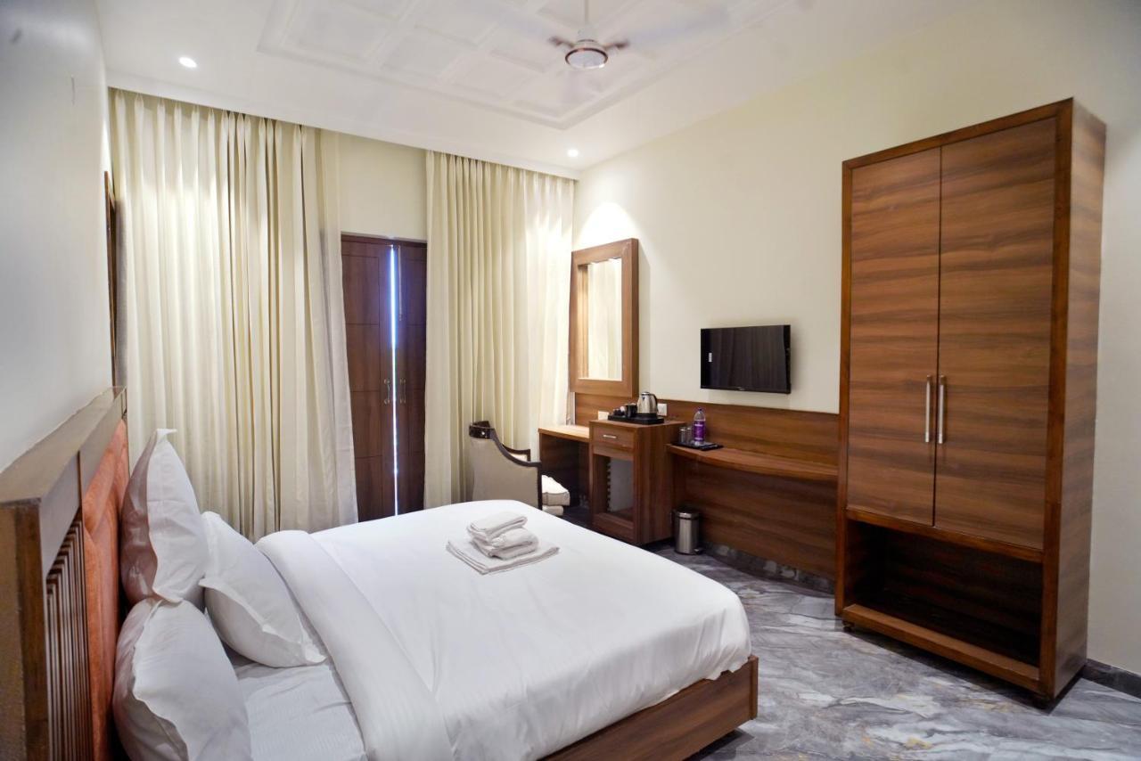 5 States Resort อัมริตสา ภายนอก รูปภาพ
