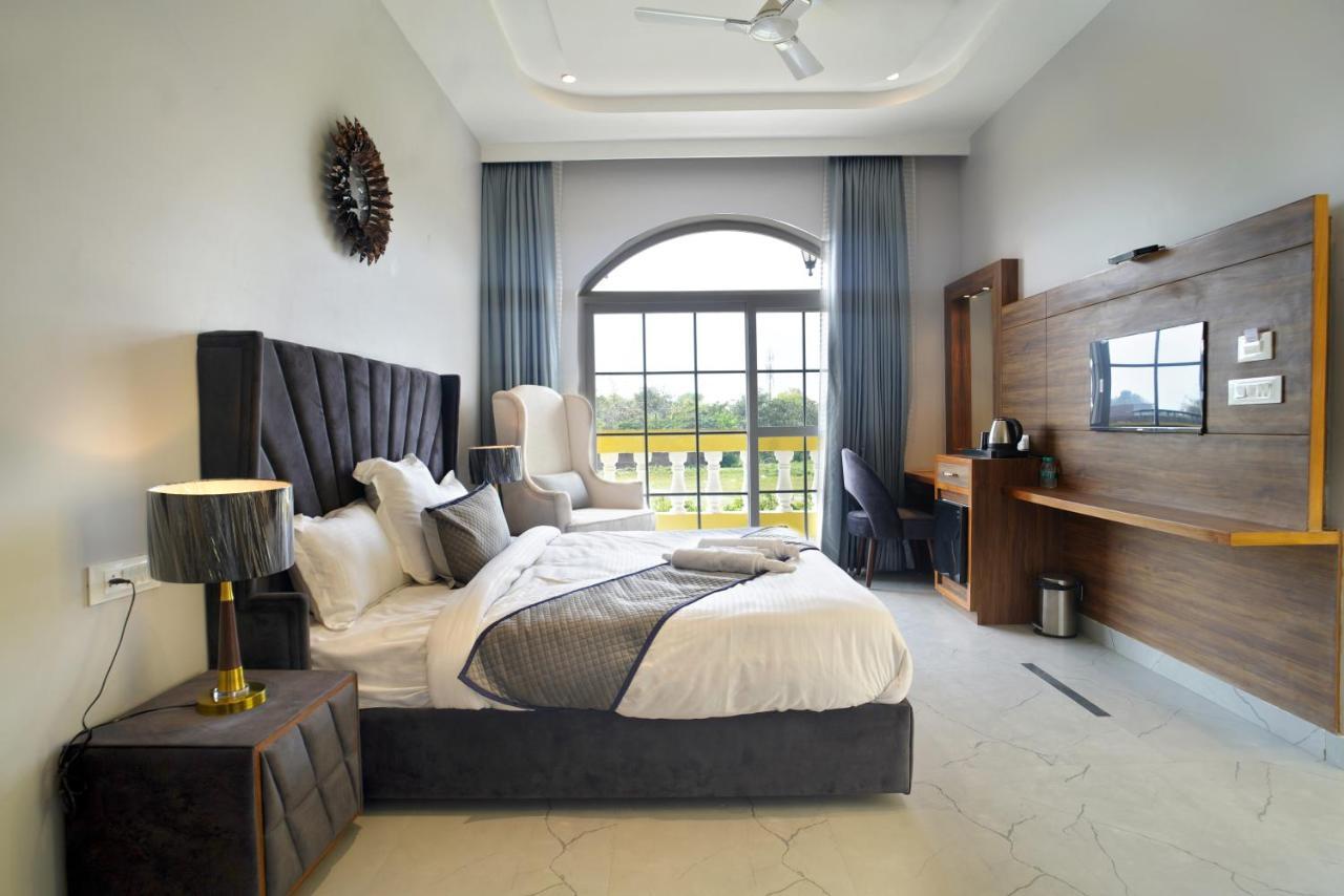 5 States Resort อัมริตสา ภายนอก รูปภาพ